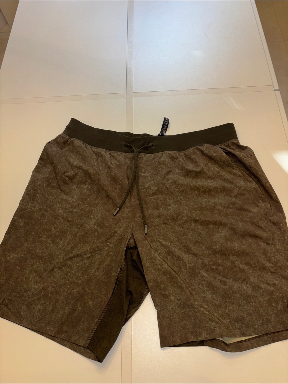 Lululemon Pace Breaker Short *Linerless 7"